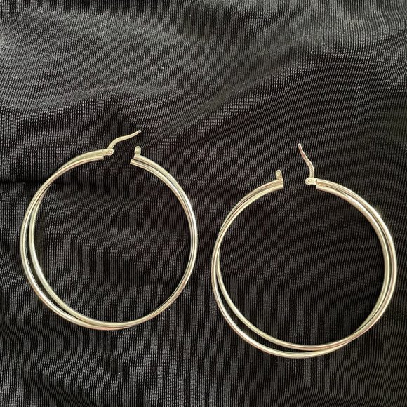 Large double stainless steel silver hoops - Picture 1 of 2